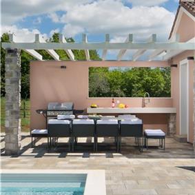 5 bedroom villa with pool near Pula, sleeps 10-12